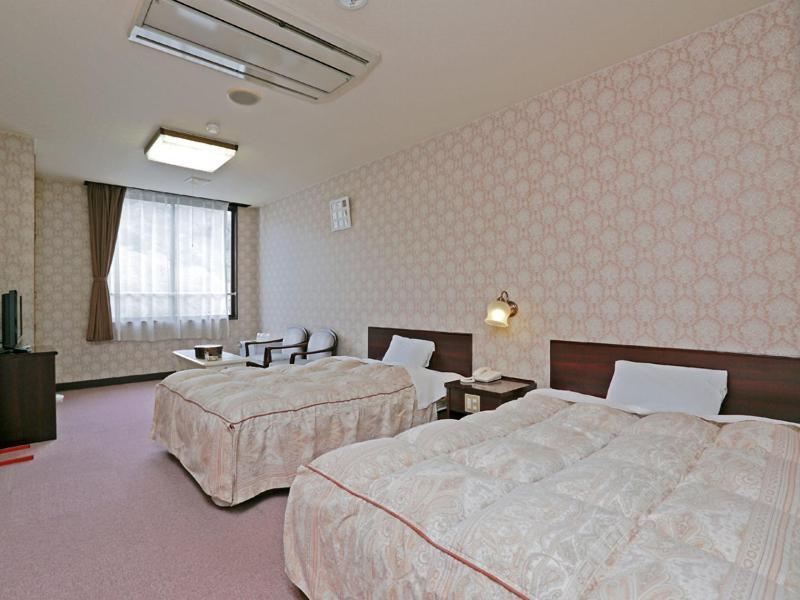 איזוואקאמטסו Ashinomaki Prince Hotel חדר תמונה